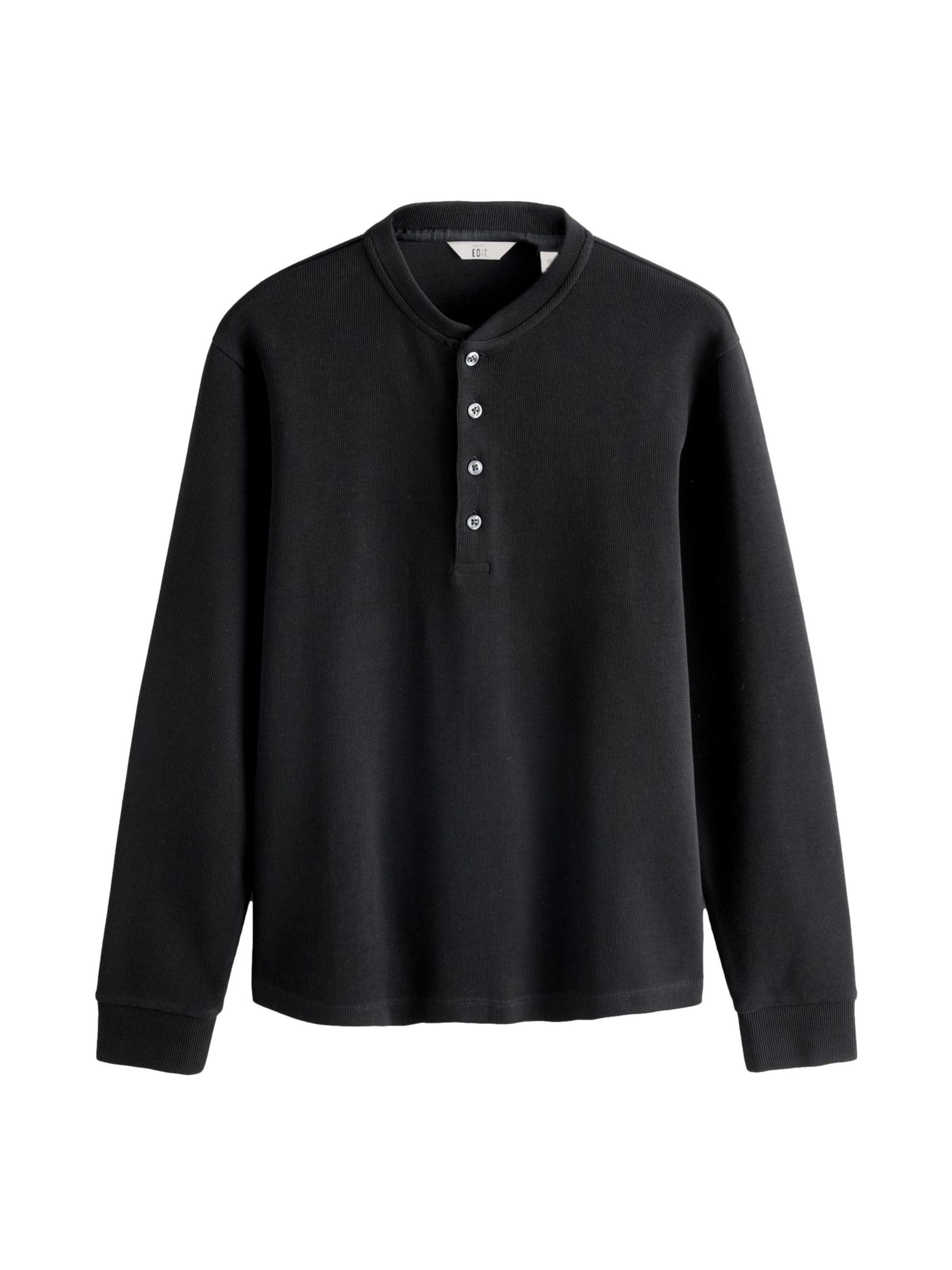 Next Тениска в черно: отпред