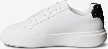 Calvin Klein JeansNiske tenisice - bijela boja: prednji dio