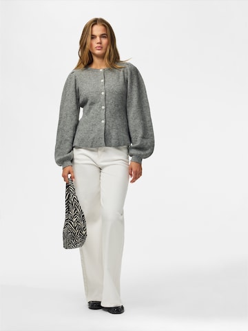 PIECES Strickjacke 'PCSILLY' BC' in Grau: Vorderseite