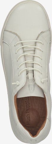 Baskets basses HUSH PUPPIES en blanc