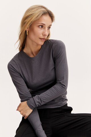 T-shirt 'Pamila' b.young en gris