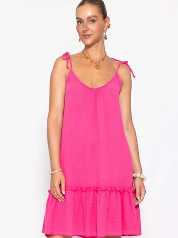 SASSYCLASSY Dress in Pink