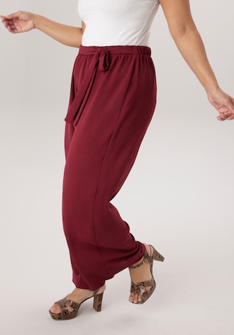 Aniston Wide leg Pants in Red
