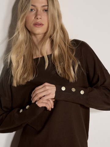 Apricot Soft Jersey Knit Top ' ' in Braun