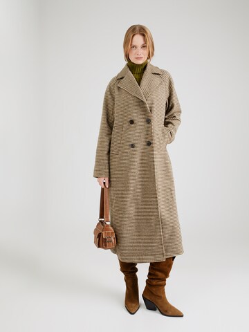 YAS Between-seasons coat 'YASMARGOT' in Green: front