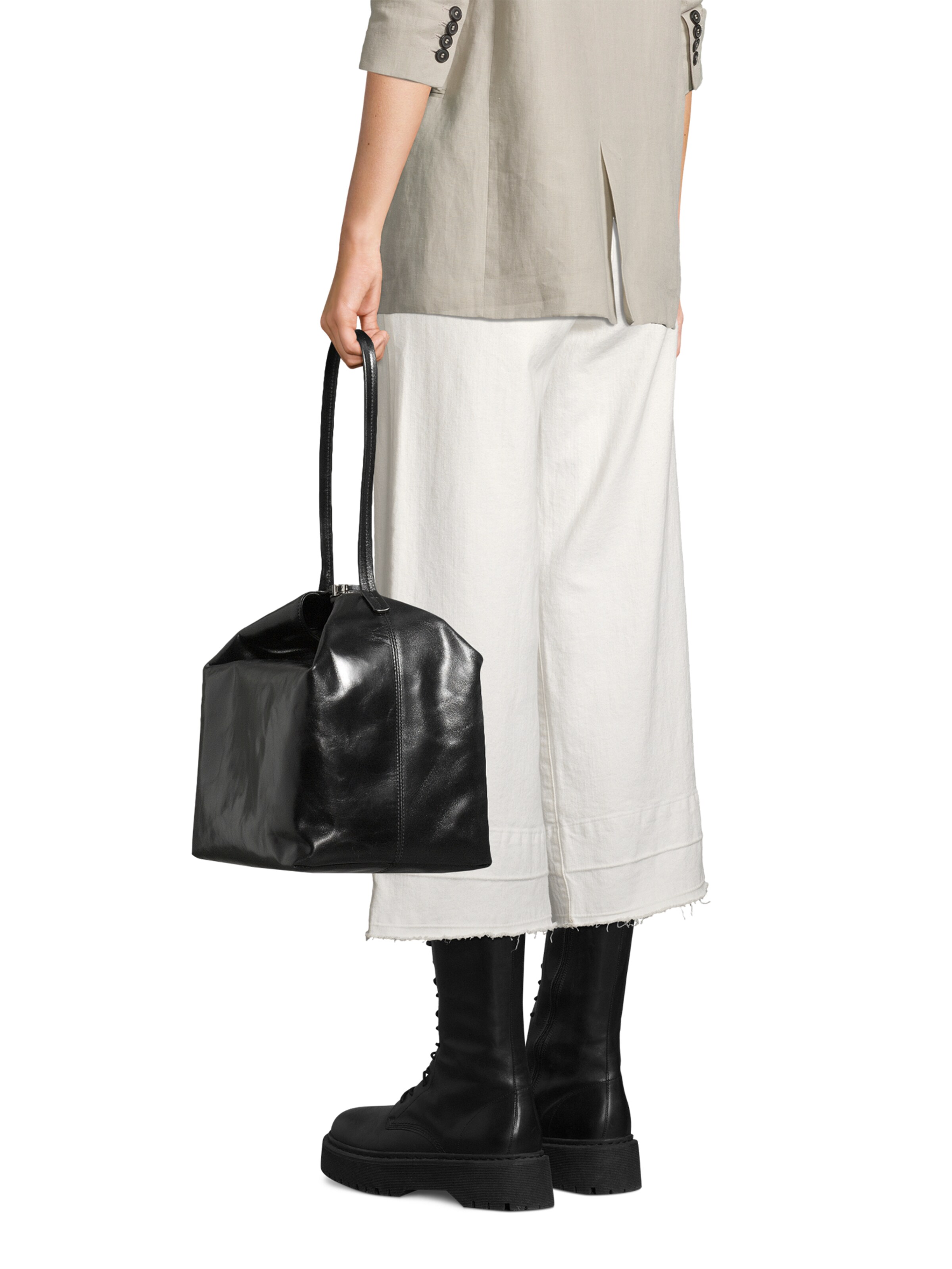 Sac bandoulière 'MAXI BEA' By Far en noir : devant