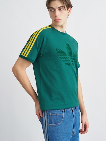 ADIDAS ORIGINALS Футболка в Зеленый