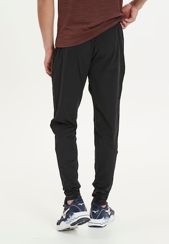 VirtusTapered Sportske hlače 'BLAG V2 M' - crna boja