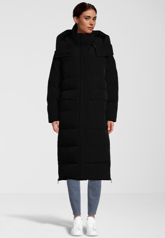BLONDE No. 8 Winter Coat 'WEIZ' in Black: front