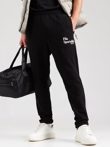 Tapered Pantaloni sport 'LESGES' de la FILA pe negru: față