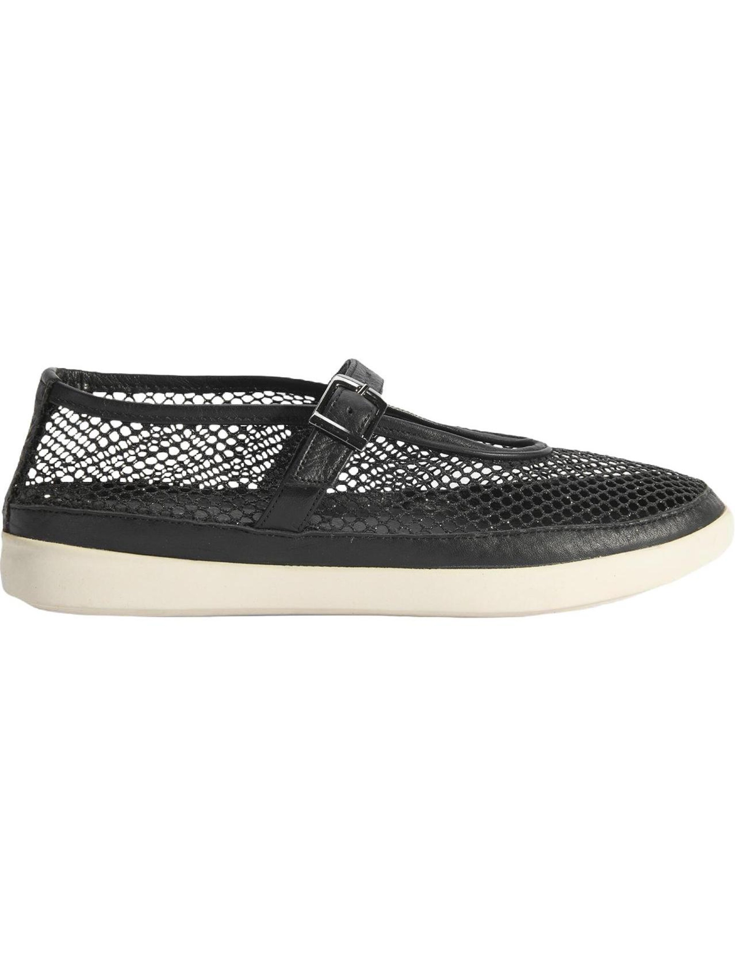 Desa - Zapatillas 'Slip-Ons' en negro