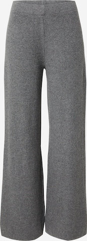 GAP Штаны в Серый: спереди