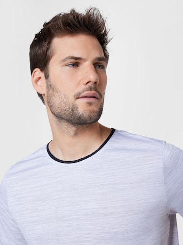 OAKLEY - Camiseta funcional 'GRAVITY RANGE' en blanco