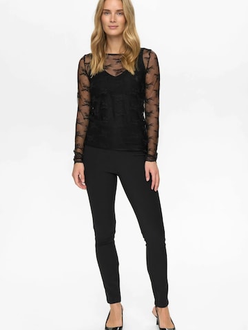 NÜMPH Tričko 'NUNATALIA' – černá