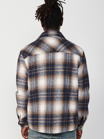 Comfort fit Camicia di KOROSHI in blu