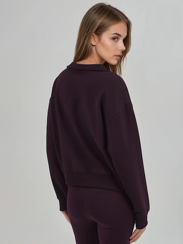 Busem - Sweatshirt em roxo