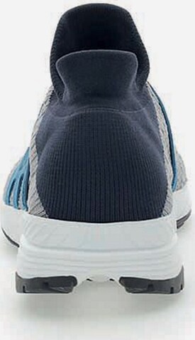 Chaussure de sport à lacets Uyn en gris