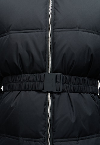 Giacca invernale di Calvin Klein in nero