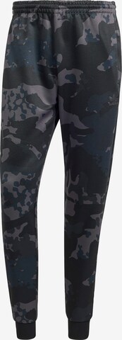 Effilé Pantalon 'Camo' ADIDAS ORIGINALS en gris : devant