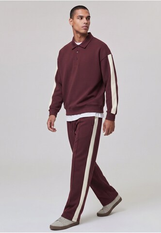Urban Classics Sweatshirt in Rot