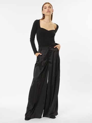 Wide Leg Pantalon à pince Misspap en noir