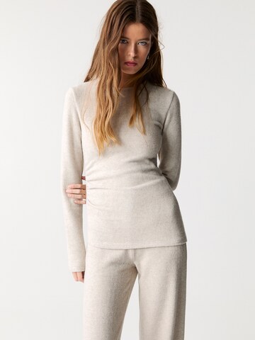 Pull&Bear Trui in Beige: voorkant