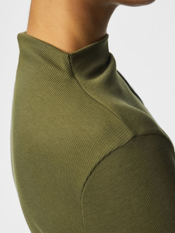 T-shirt 'ALLY' PIECES en vert