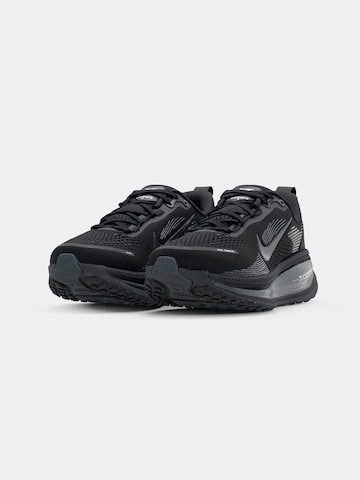 NIKE Laufschuh 'VOMERO 18' in Schwarz