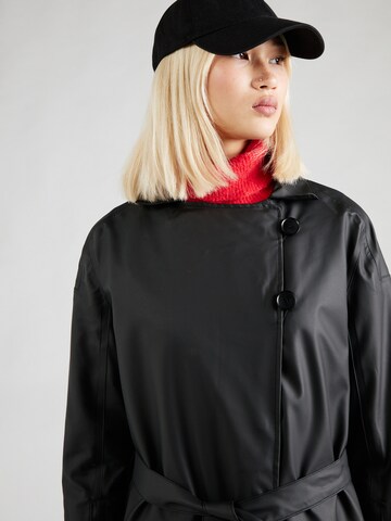 Stutterheim Between-seasons coat 'Kista' in Black