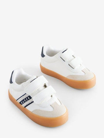 Baker by Ted Baker Sneakers in Wit