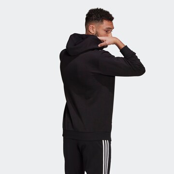 ADIDAS SPORTSWEAR Urheilullinen collegepaita 'Essentials Big Logo' värissä musta