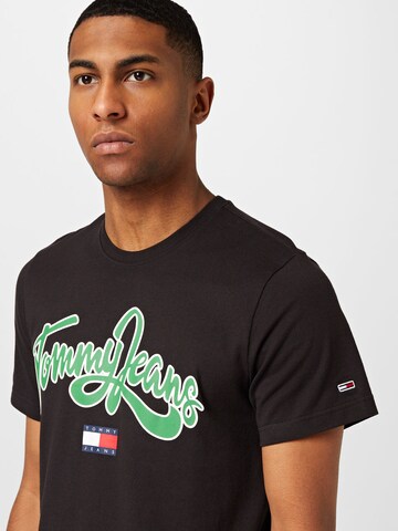 Tommy Jeans T-Shirt 'College' in Schwarz