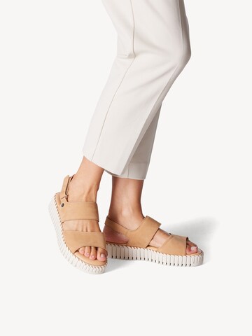 Sandales Tamaris en beige : devant