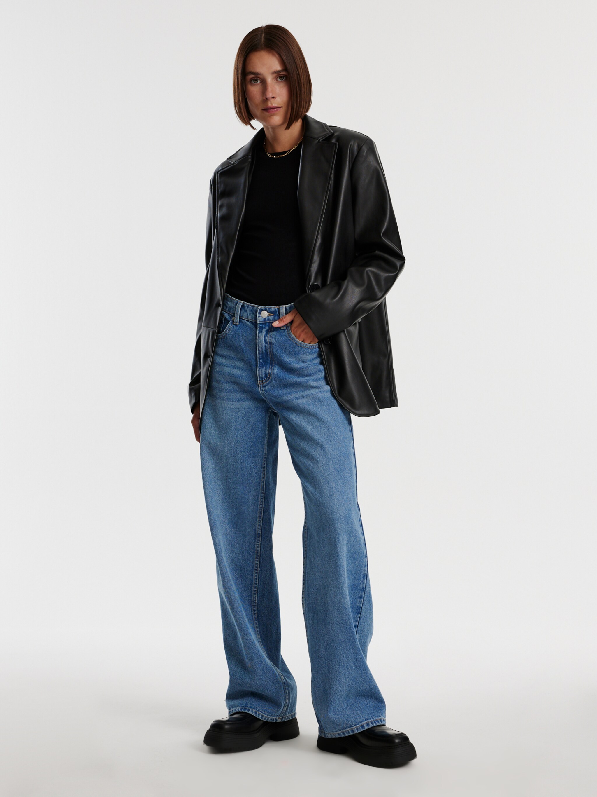 EDITED Produkte Blazer 'Nadya' schwarz