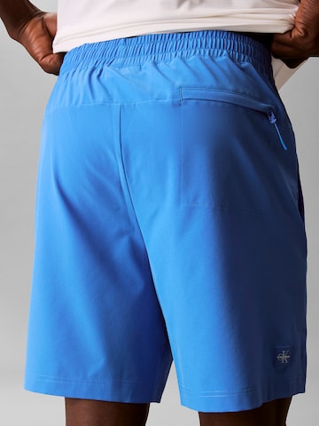 Regular Pantalon de sport Calvin Klein Sport en bleu