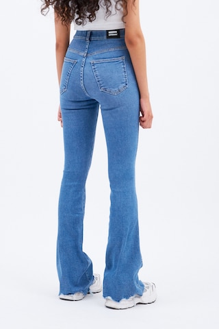 Dr. Denim Flared Jeans 'Moxy' in Blue