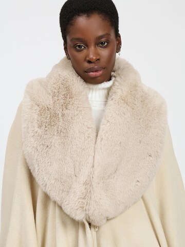 Influencer Кейп в Бежевый