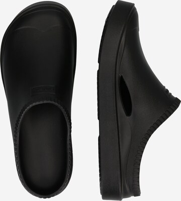 HUNTER Clogs in Black