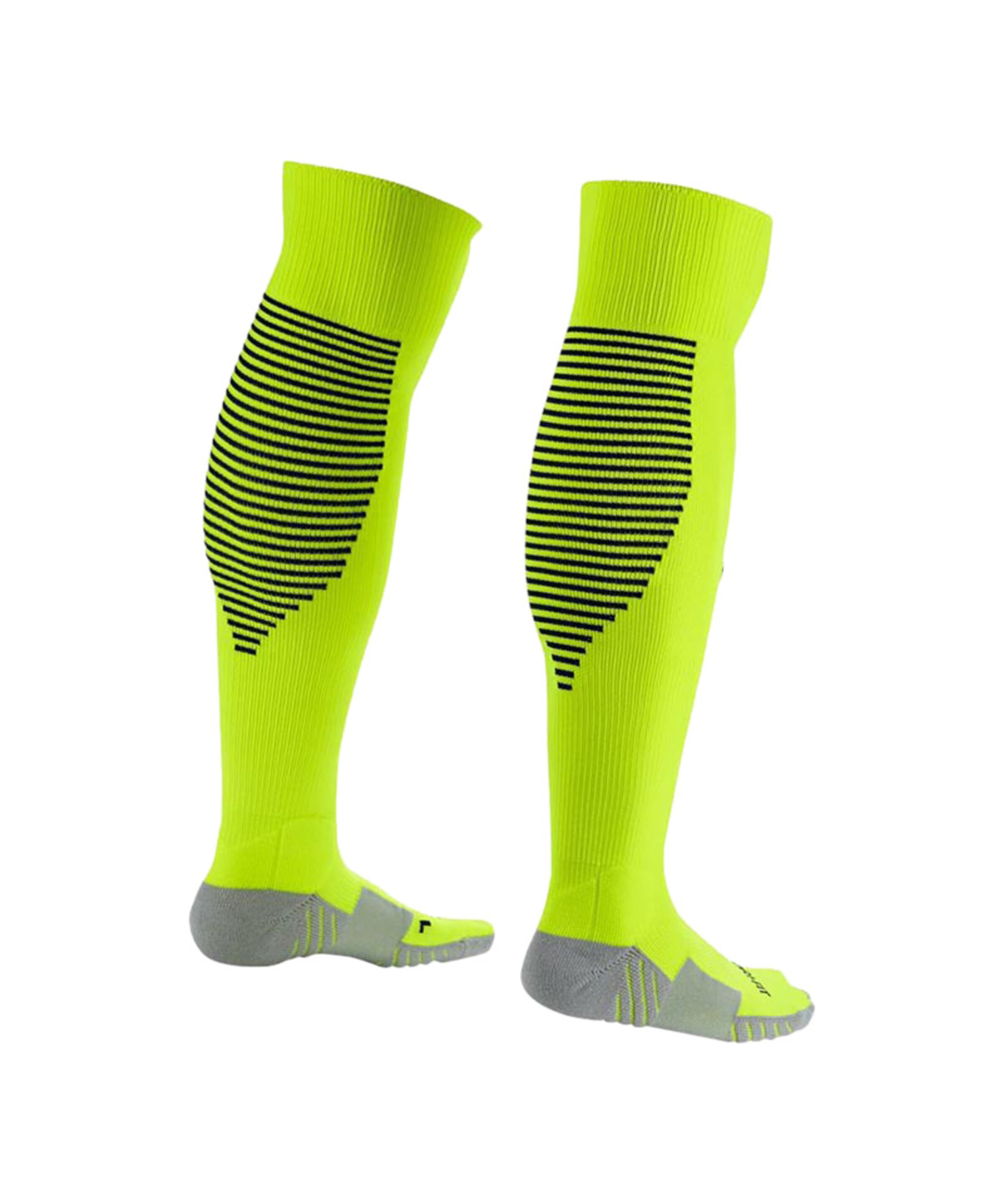 NIKE Soccer Socks in Yellow