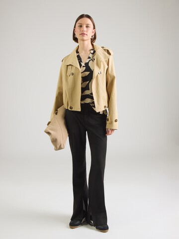 s.Oliver Blouse in Black