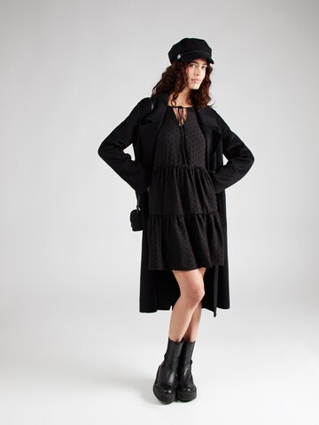 Robe 'JDYTrain' JDY en noir