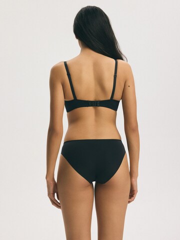ESOTIQ - Push-up Sujetador 'Push-up-BH Claudia, Plunge-Dekolleté, herausnehmbare Polster' en negro