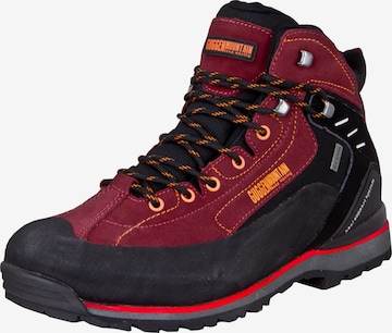 Guggen Mountain Wanderschuhe in Rot: Vorderseite