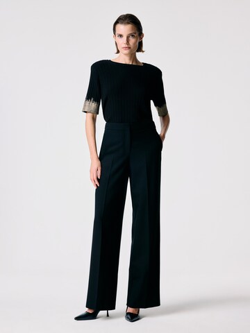 adl Regular Trousers in Black