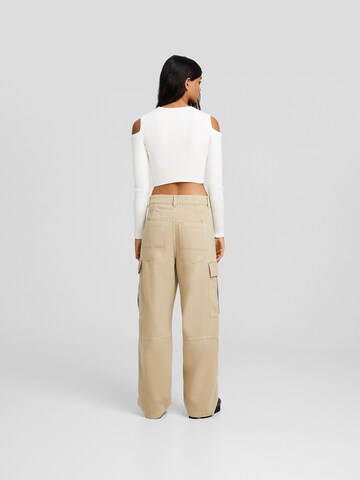 Bershka Wide leg Cargo jeans in Beige