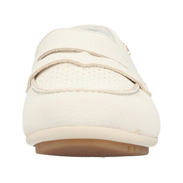 Chaussure basse Rieker en blanc