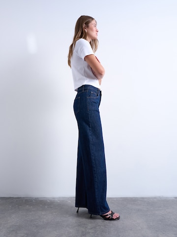 TOPSHOP Широкий Джинсы 'Ember' в Синий