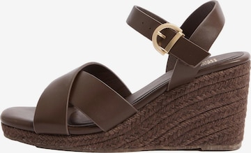 Friends Like These Sandal in Brown: front