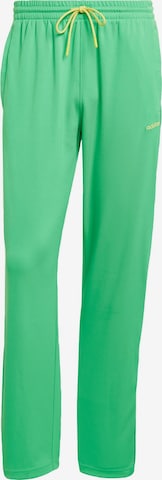ADIDAS ORIGINALS - regular Pantalón 'Zip Flare' en verde: frente