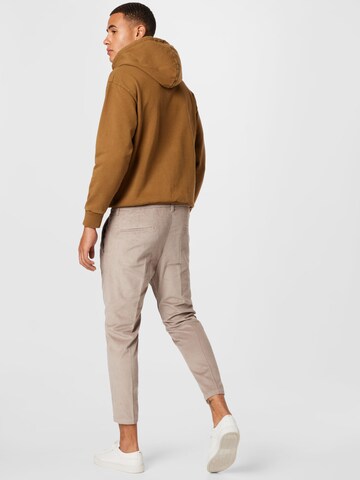 DRYKORN Slim fit Pleat-Front Pants 'Chasy' in Beige